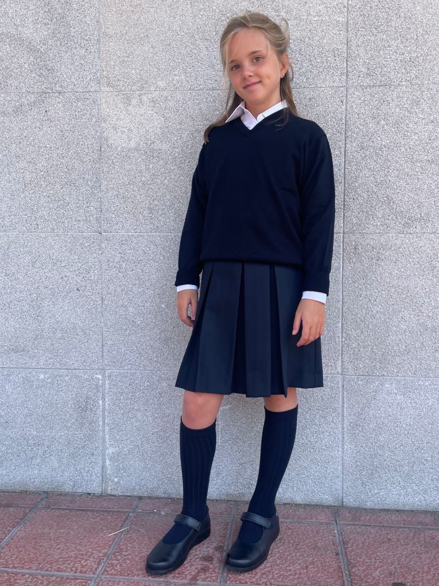 Colegio Ángel De La Guarda Uniforme Niña