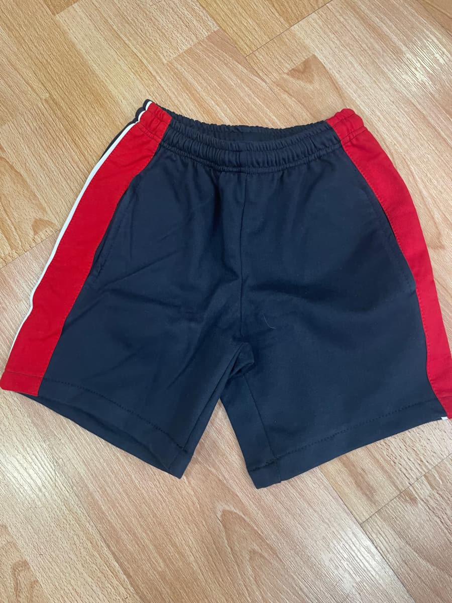 Pantalon Corto Deporte Divino Salvador