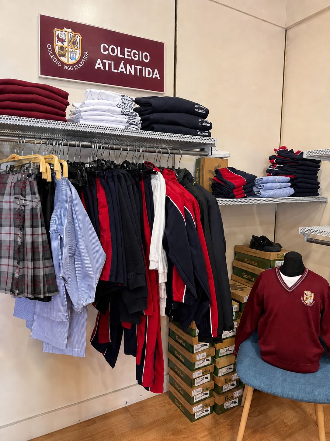 Uniforme Colegio Atlantida